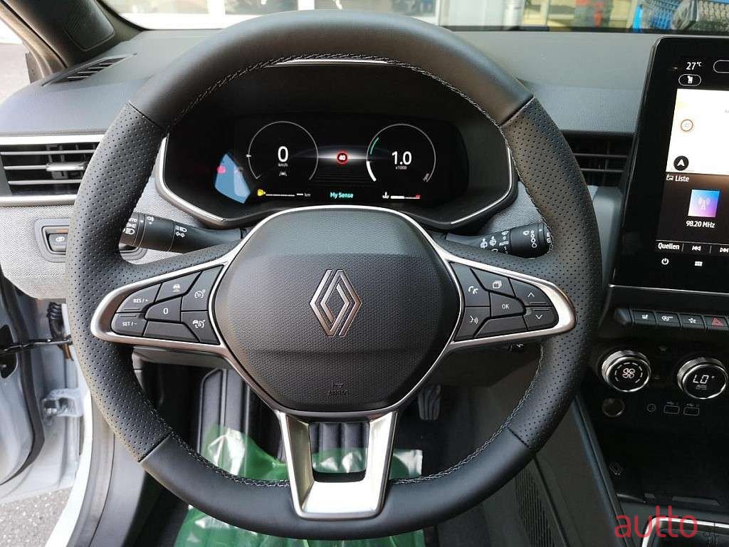 2024' Renault Clio photo #6