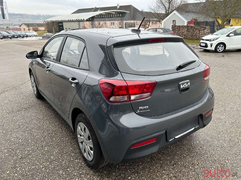 2023' Kia Rio photo #6
