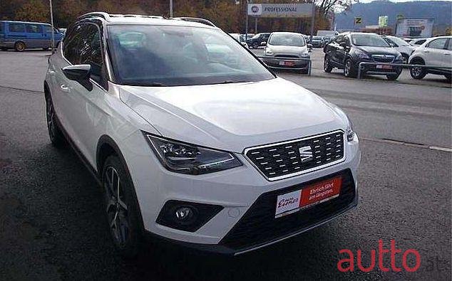 2019' SEAT Arona photo #1