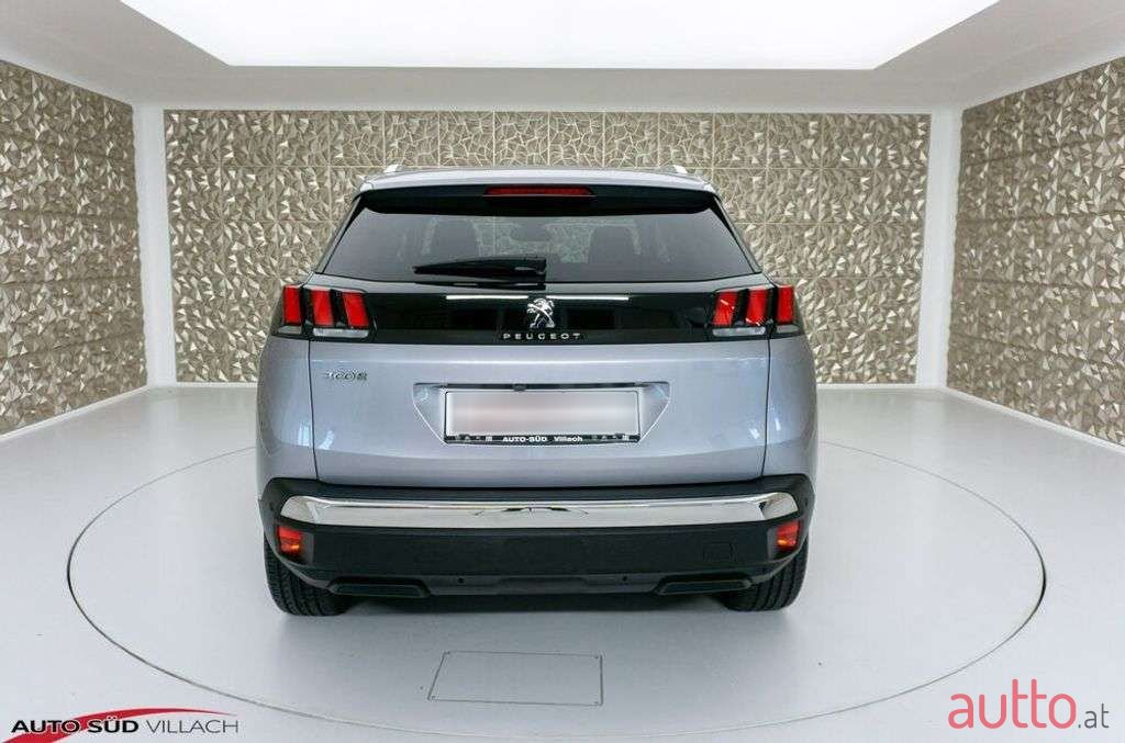 2018' Peugeot 3008 photo #5