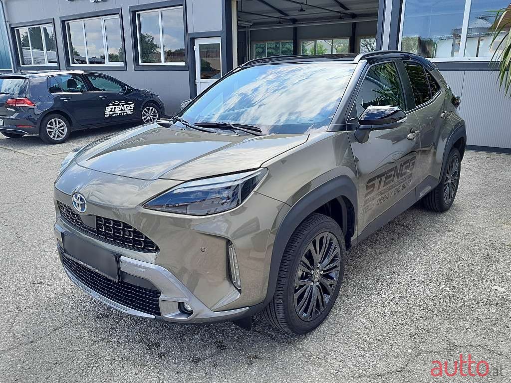 2023' Toyota Yaris Cross photo #3