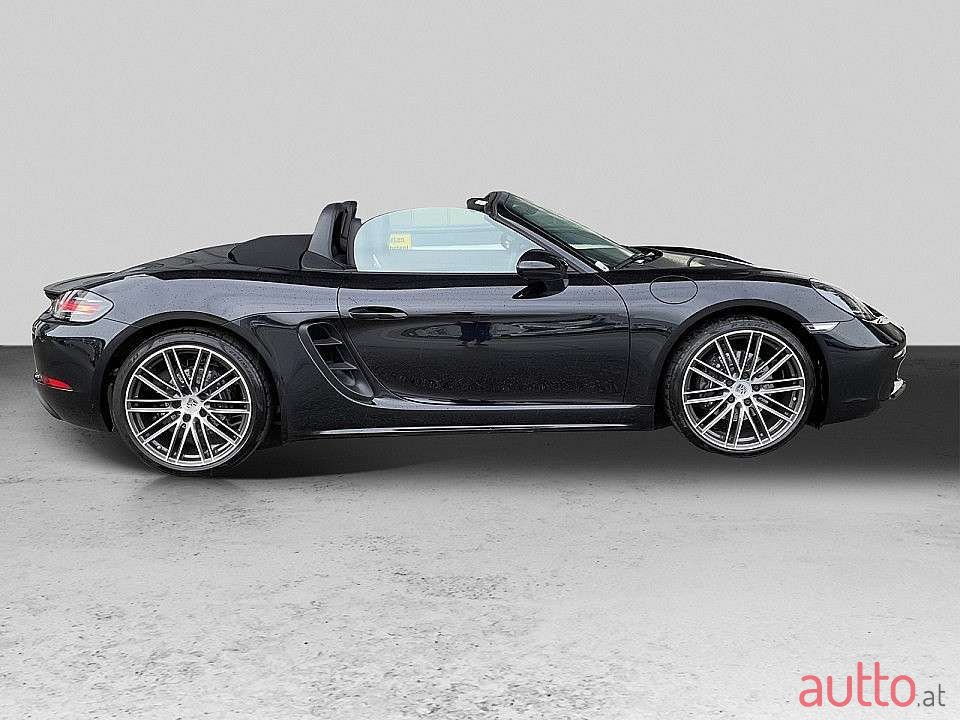 2019' Porsche Boxster photo #6