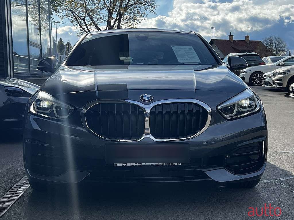 2021' BMW 1Er-Reihe photo #4