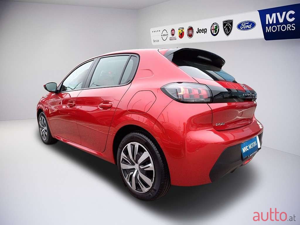 2020' Peugeot 208 photo #3