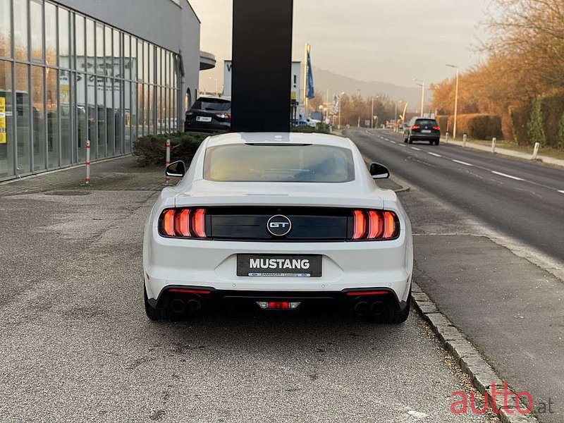 2019' Ford Mustang photo #4