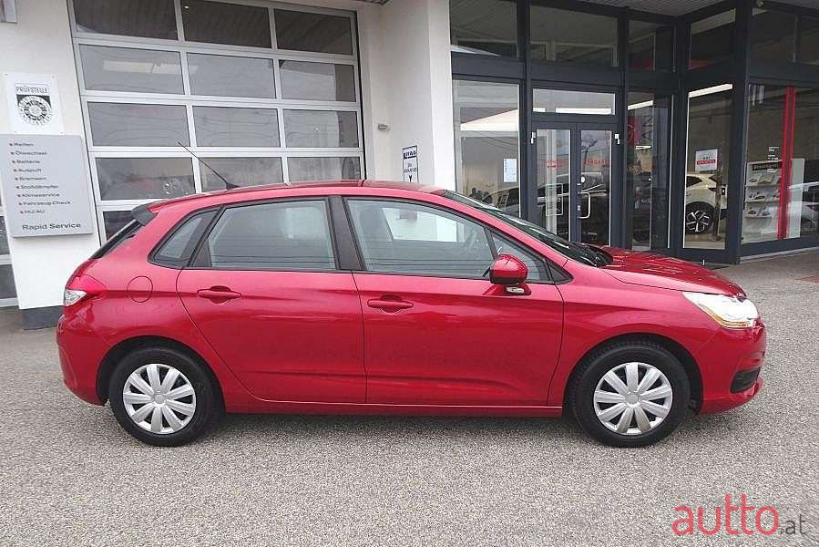 2016' Citroen C4 photo #4