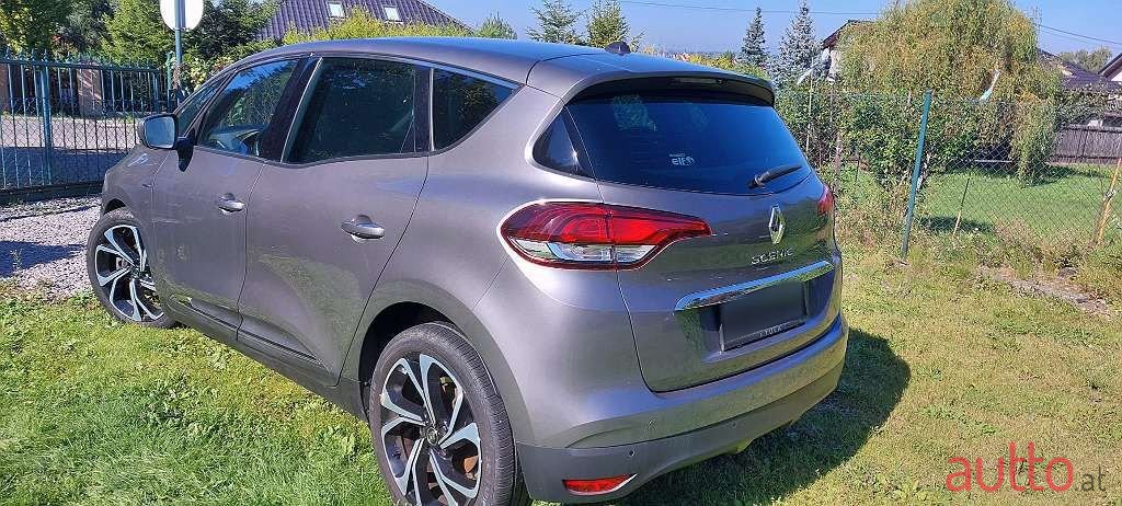 2017' Renault Scenic photo #2