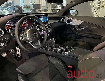 2020' Mercedes-Benz C-Klasse photo #4
