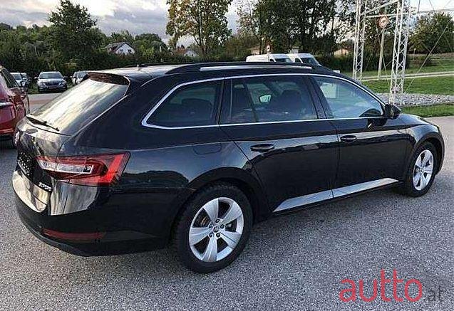 2018' Skoda Superb photo #1