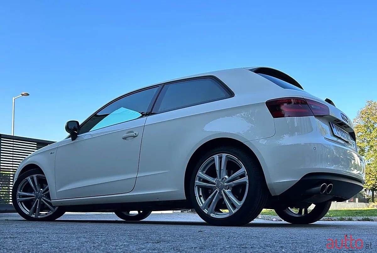 2013' Audi A3 photo #5