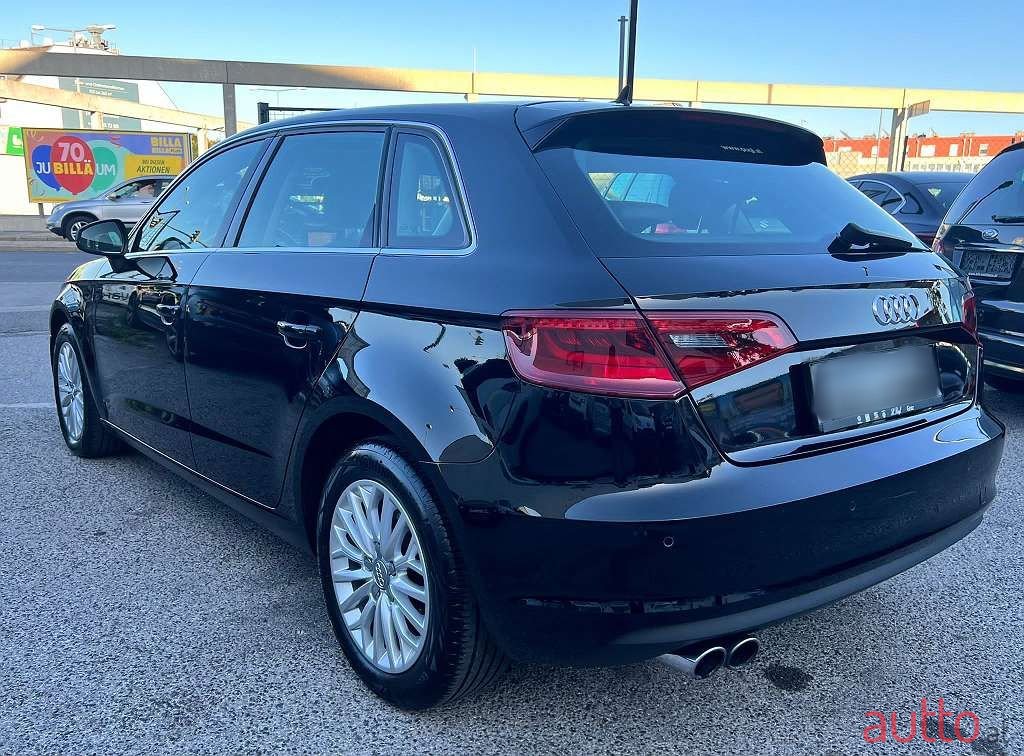 2013' Audi A3 photo #3