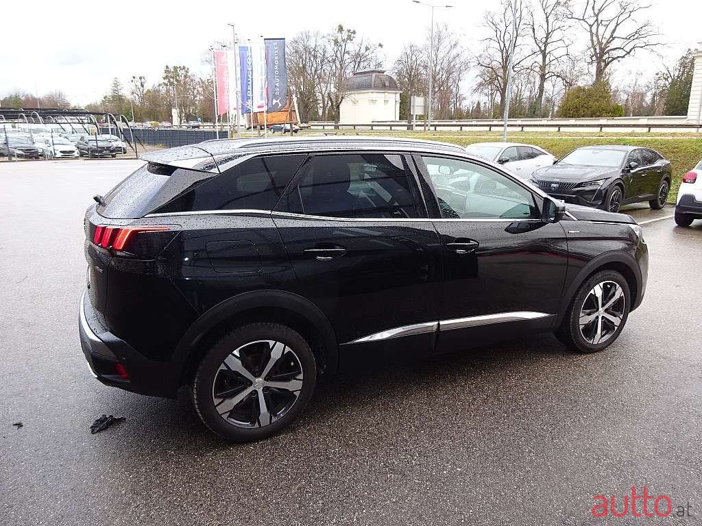 2019' Peugeot 3008 photo #3