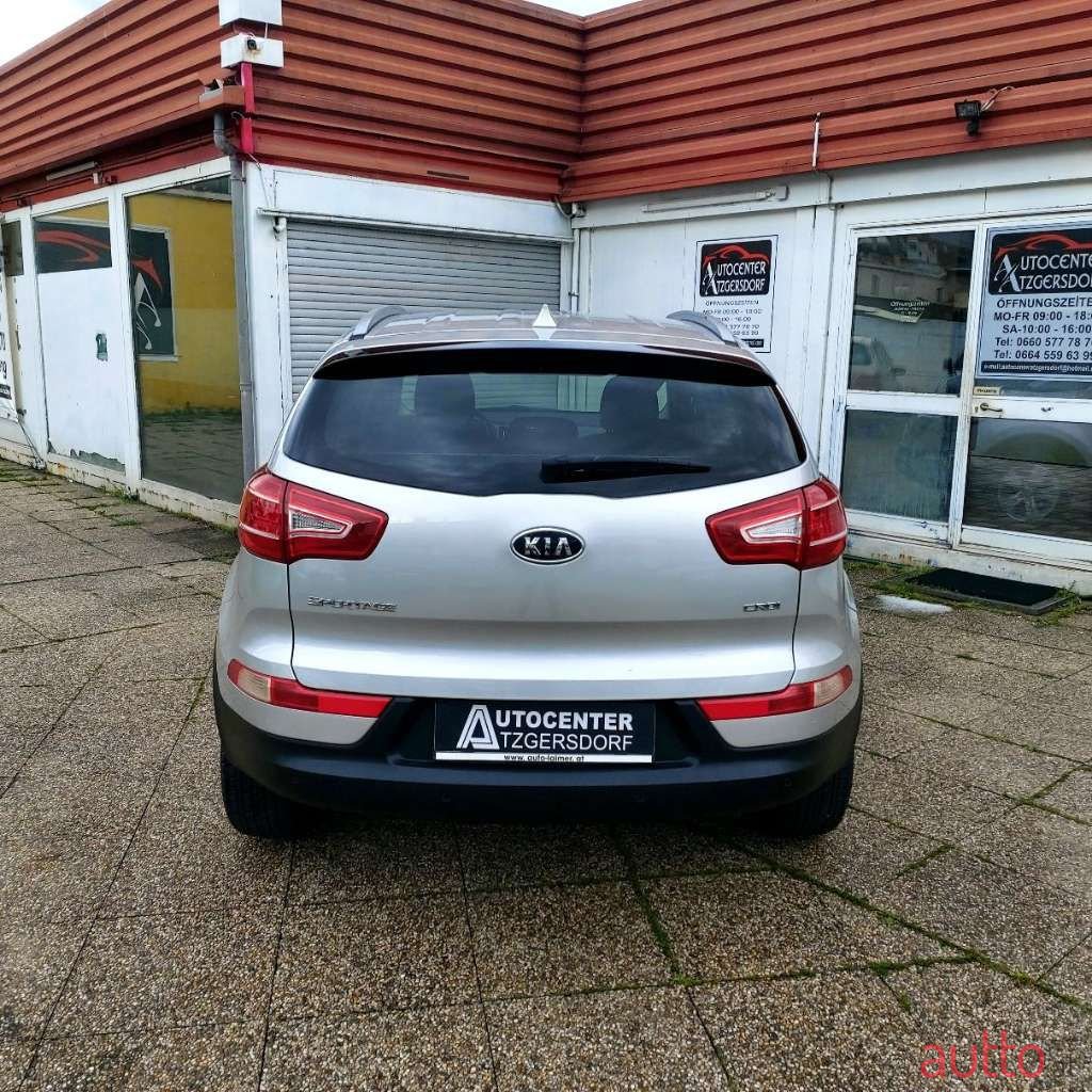 2010' Kia Sportage photo #3