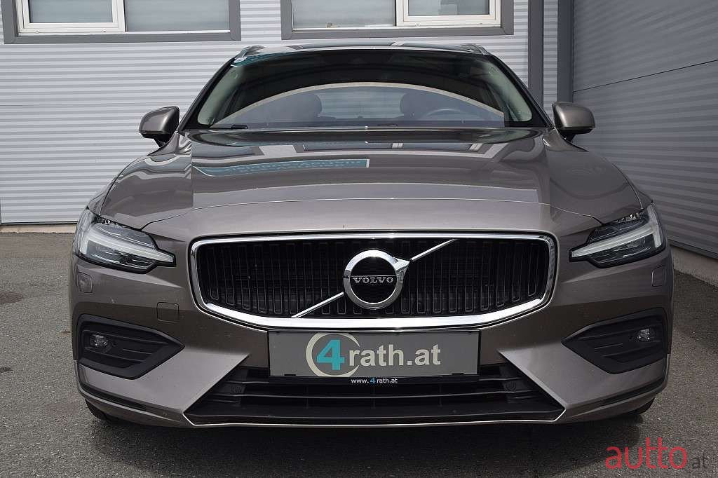 2018' Volvo V60 photo #3