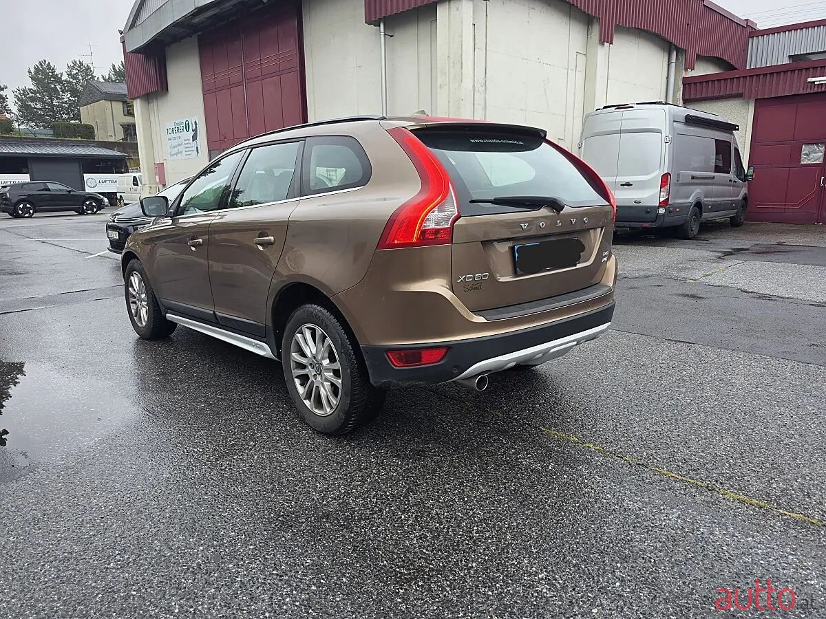 2008' Volvo XC60 photo #3