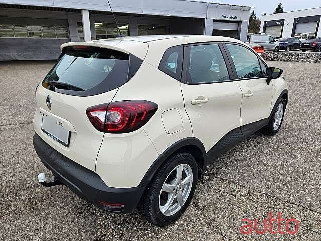 2018' Renault Captur photo #5