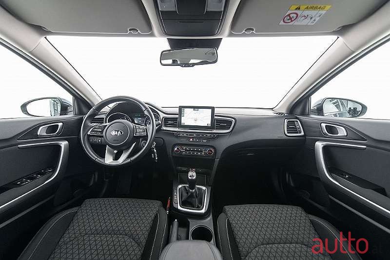 2019' Kia Ceed photo #4