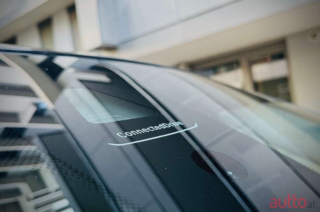 2017' BMW 3Er-Reihe photo #5