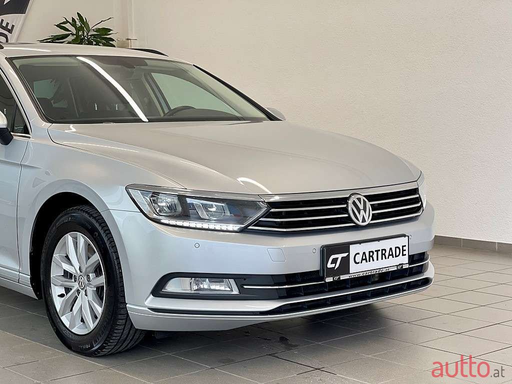 2018' Volkswagen Passat photo #4