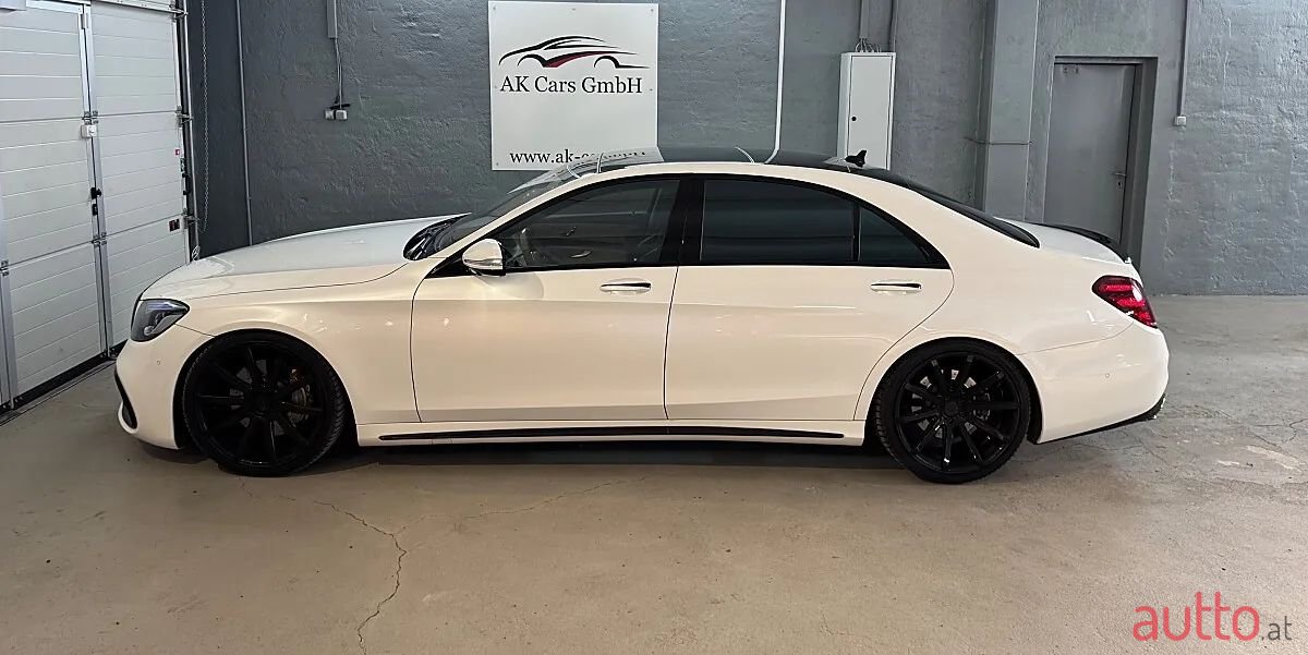 2018' Mercedes-Benz S-Klasse photo #5