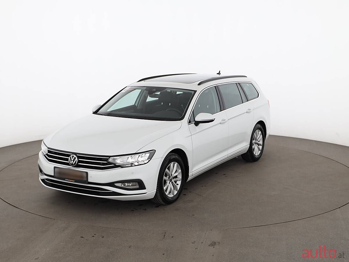 2021' Volkswagen Passat photo #3