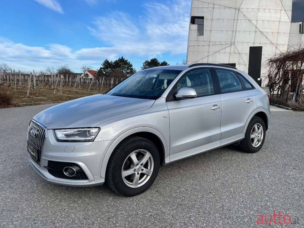 2012' Audi Q3 photo #3