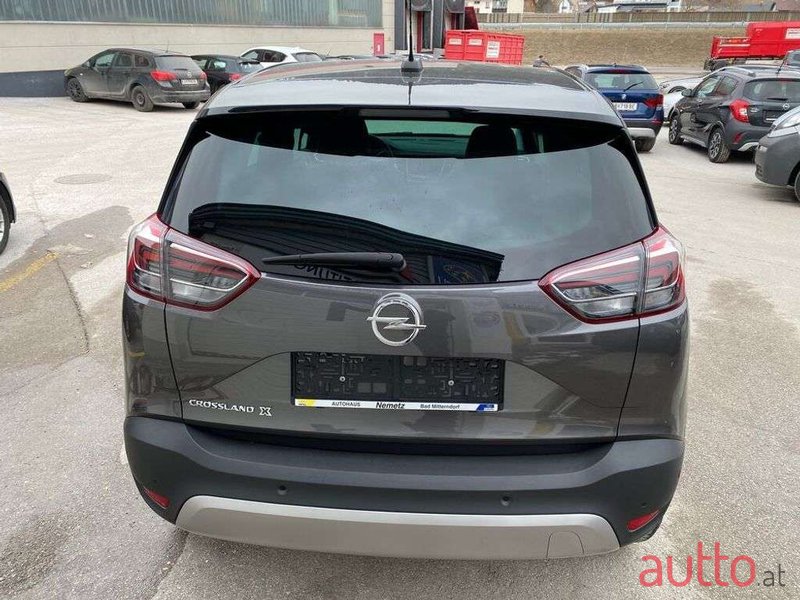 2020' Opel Crossland photo #6