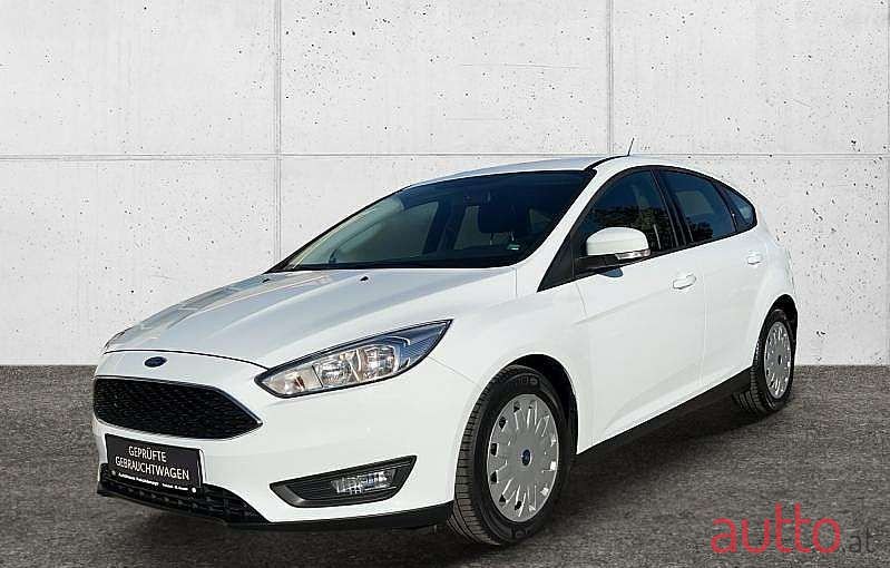 2017' Ford Focus photo #1