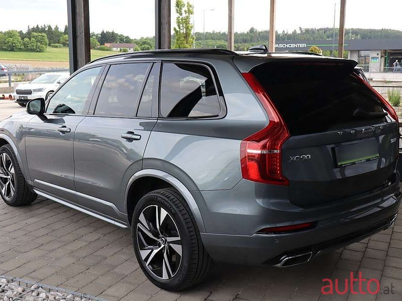 2020' Volvo XC90 photo #3