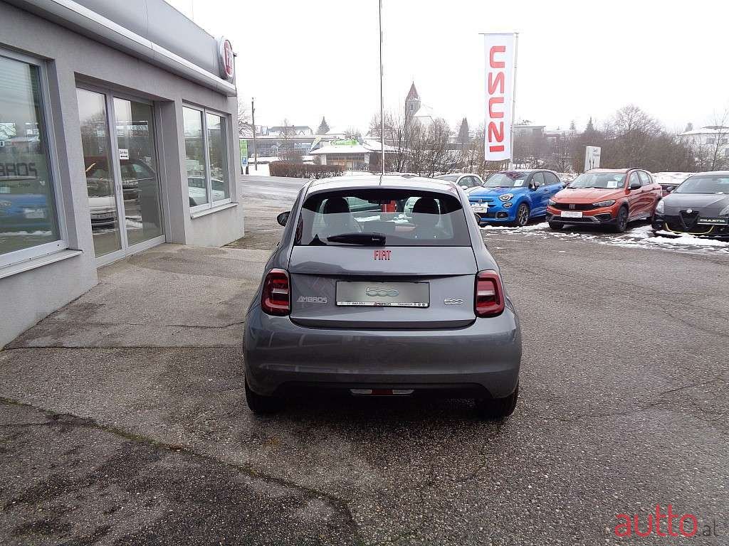 2023' Fiat 500 photo #6