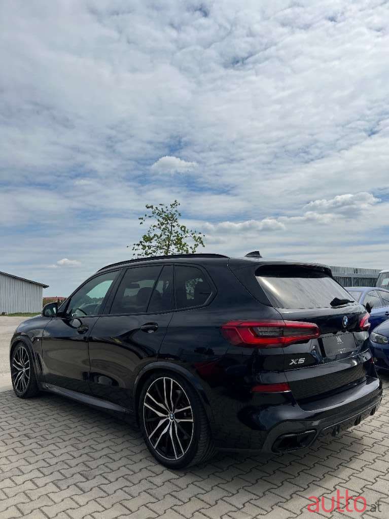 2019' BMW X5 photo #6