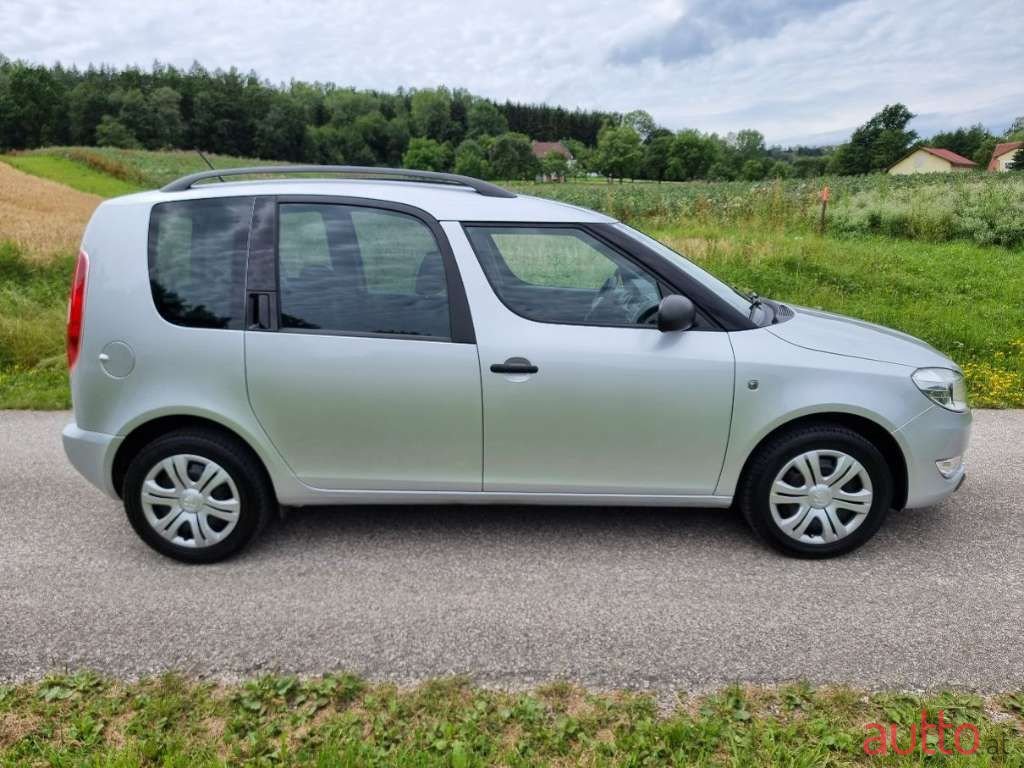 2015' Skoda Roomster photo #4