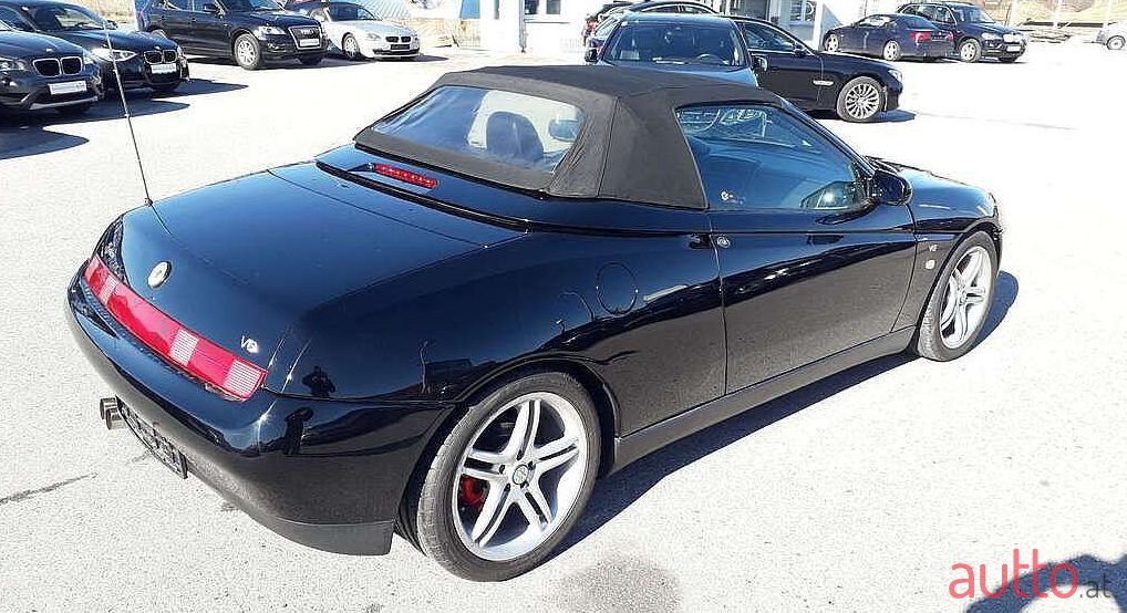 1997' Alfa Romeo Spider photo #4