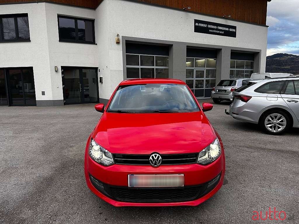2014' Volkswagen Polo photo #3