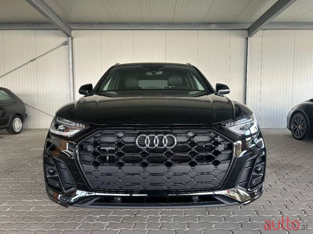 2023' Audi Q5 photo #2