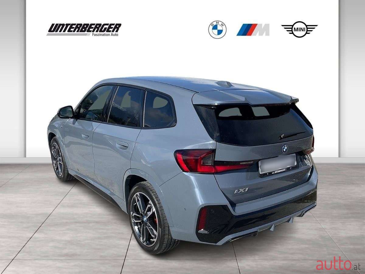 2024' BMW iX1 photo #4