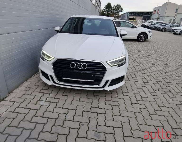 2019' Audi A3 photo #3