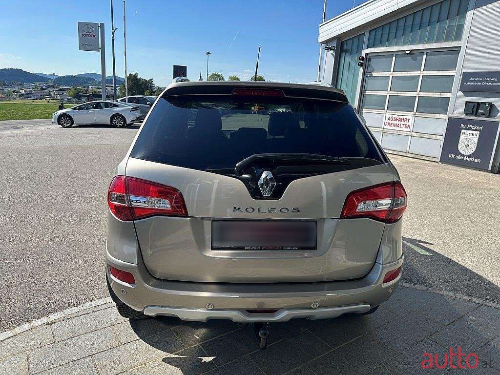 2012' Renault Koleos photo #4