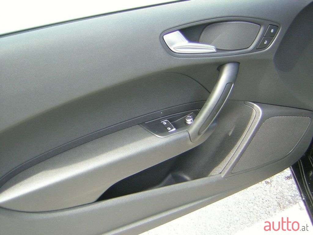 2017' Audi A1 photo #4