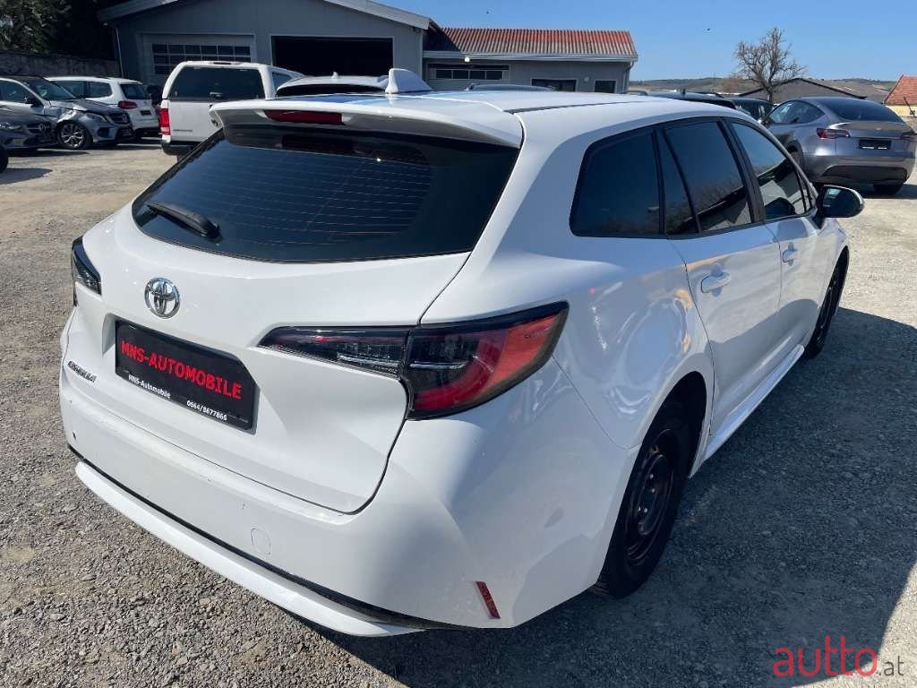 2022' Toyota Corolla photo #5