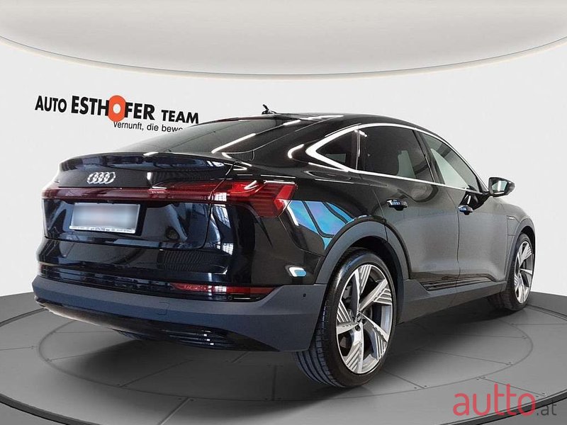 2021' Audi e-tron photo #5