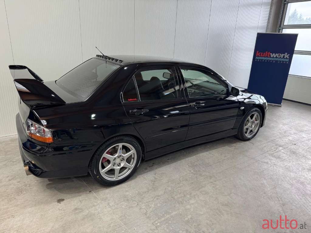 2005' Mitsubishi Lancer photo #2