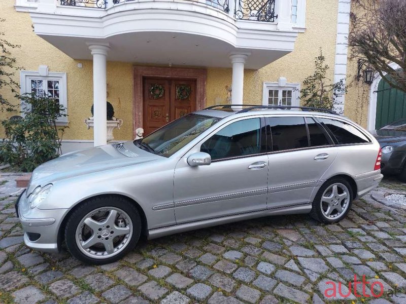 2001' Mercedes-Benz C-Klasse photo #4