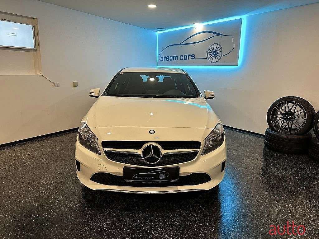 2016' Mercedes-Benz A-Klasse photo #3