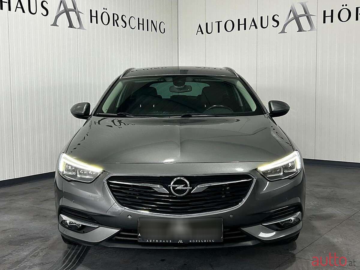 2018' Opel Insignia photo #2