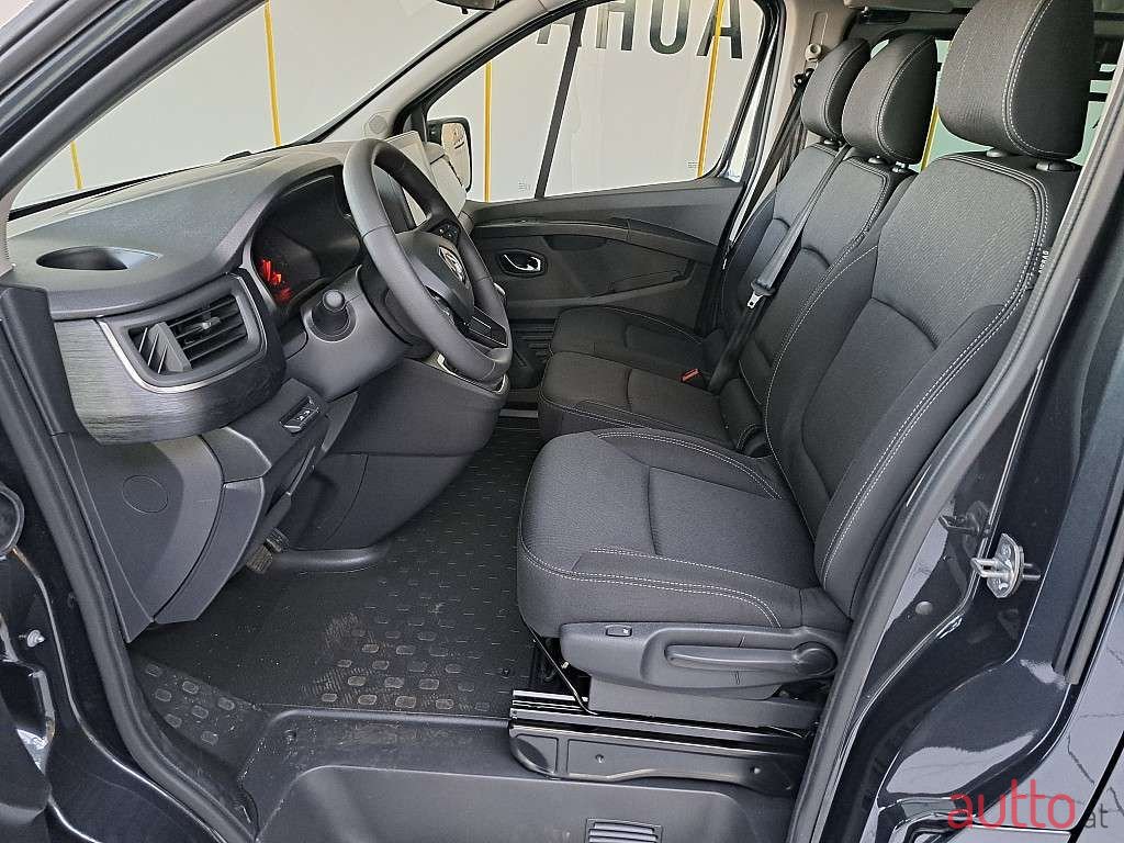 2024' Renault Trafic photo #4