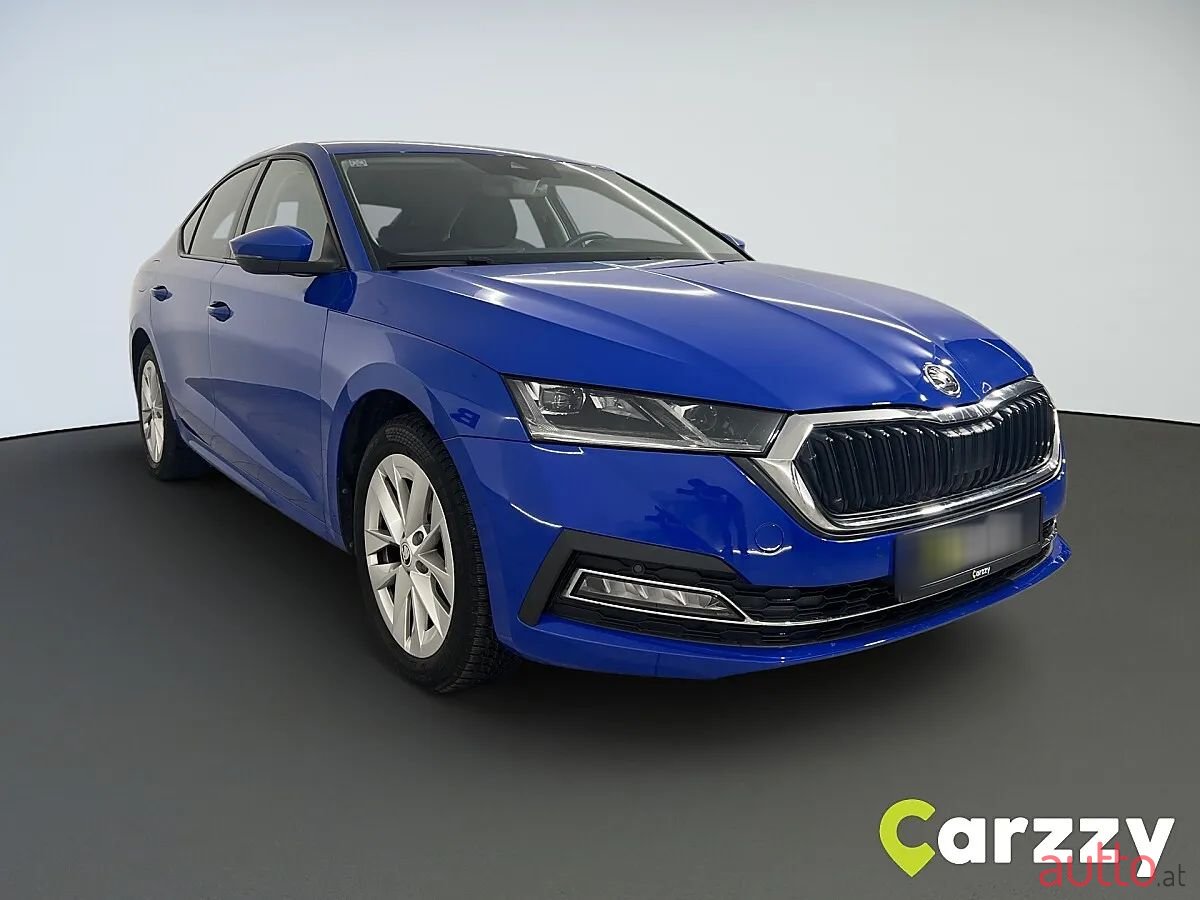 2023' Skoda Octavia photo #3