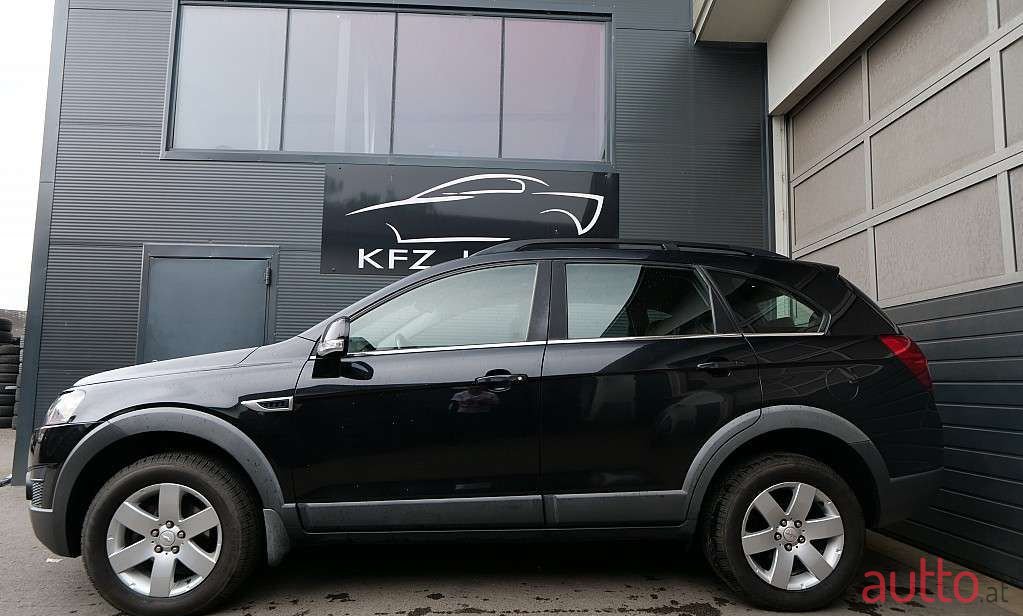 2011' Chevrolet Captiva photo #5