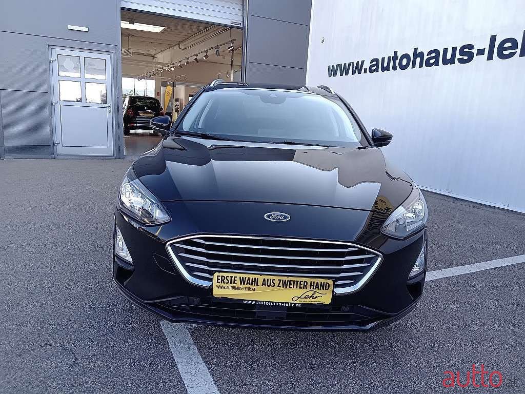 2020' Ford Focus photo #6