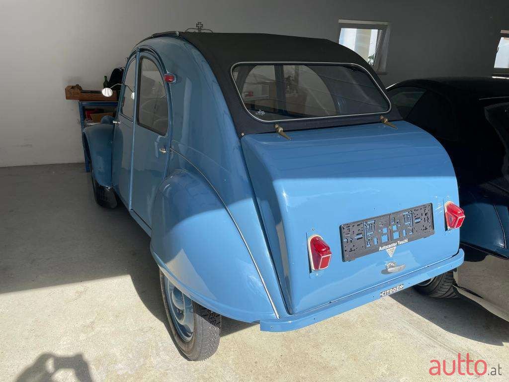 1956' Citroen 2 CV photo #3